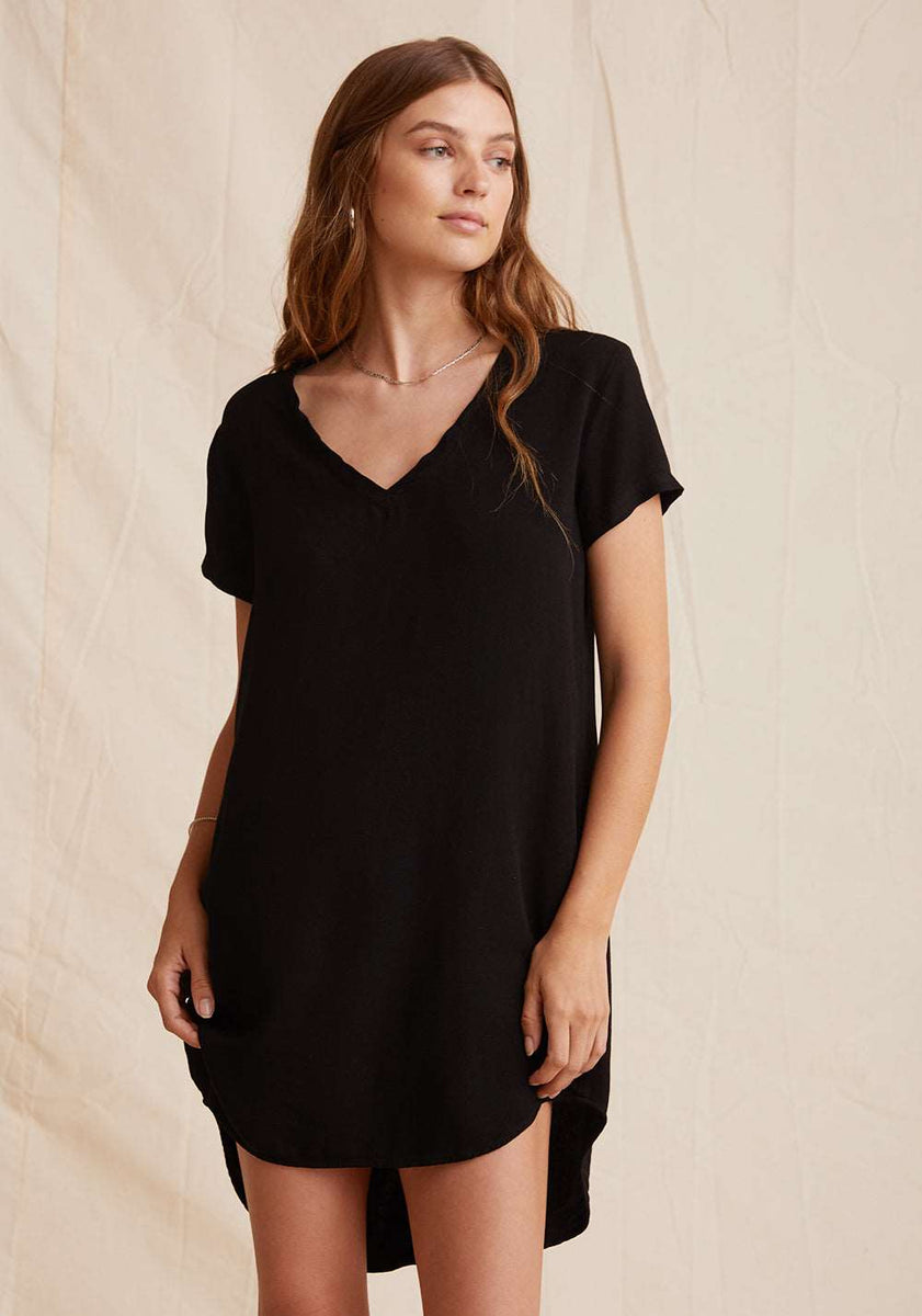 Black v neck t shirt dress best sale