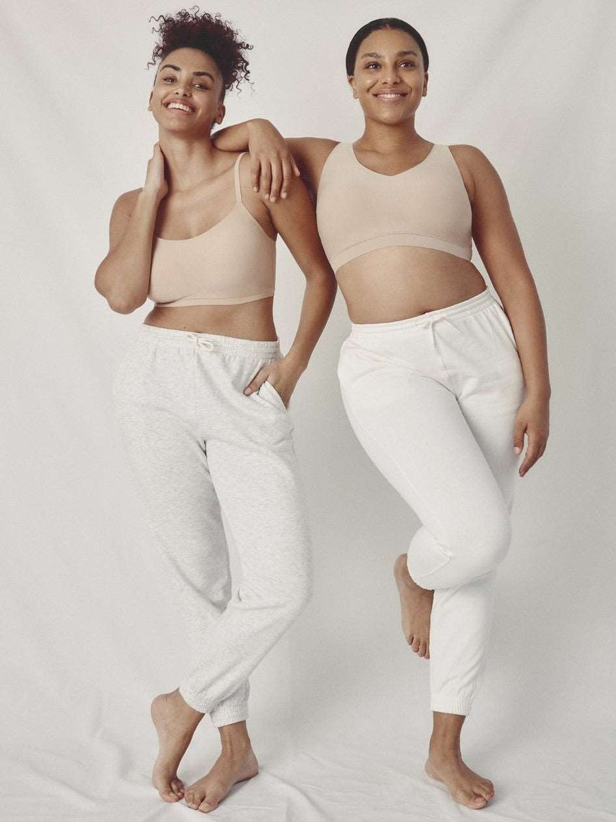 Chantelle's Soft Stretch Comfortable Bras And Underwear – Melmira Bra &  Swimsuits