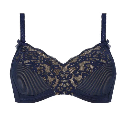 Amoena Kyra Mastectomy Lace Soft Cup Bra