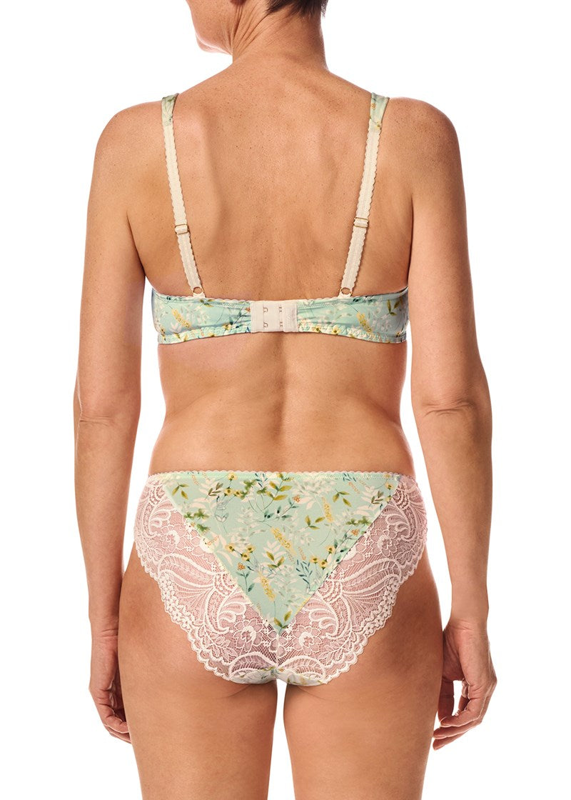 Amoena Kalina Post-Mastectomy Soft Cup Bra