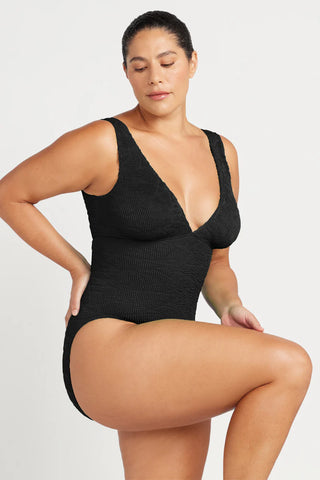 Artesands O'Keefe V-Neck Fullpiece