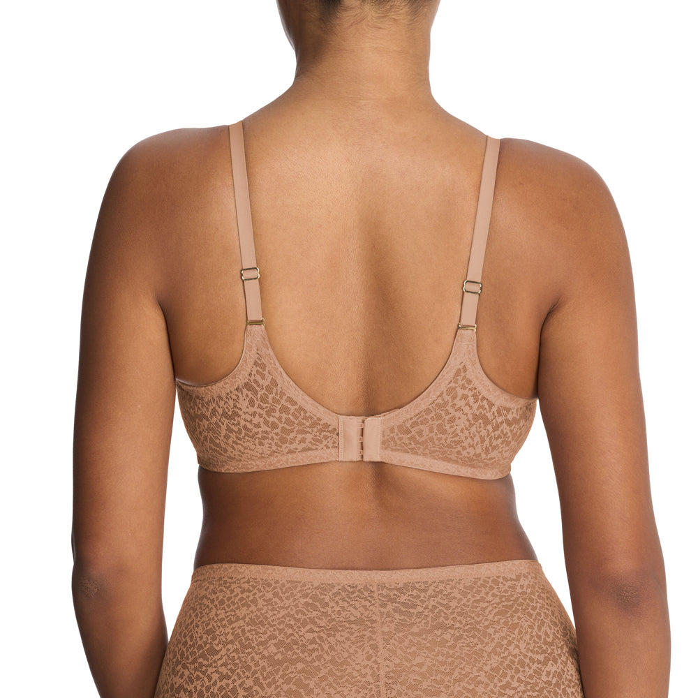 Natori Pretty Smooth Plunge Bra