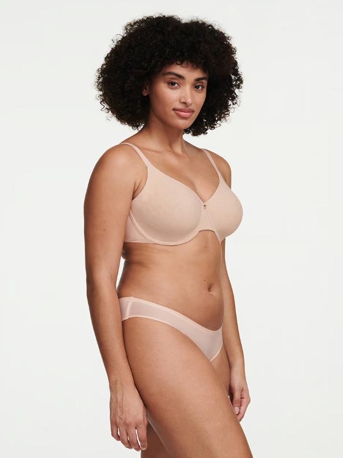 Chantelle Comfort Chic Smooth Minimizer Bra