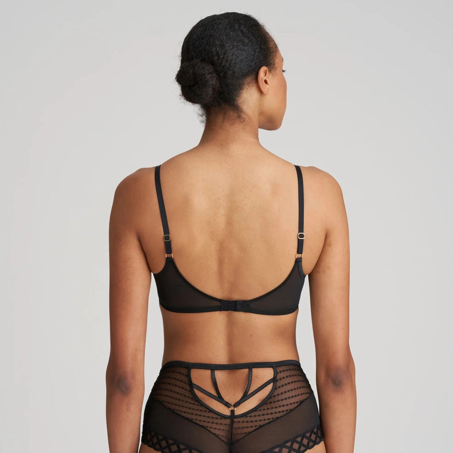 Melmira Bra & Swimsuits - The Cassiopee lace is all seamless, sexy