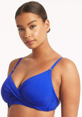Sea Level Essentials Underwire Twist Front DD/E Bikini Top